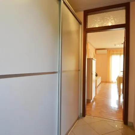 Fuer 4 Personen Ca 43 Qm In Rovinj-monsena, Istrien Istrische Riviera