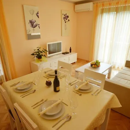 Fuer 4 Personen Ca 43 Qm In Rovinj-monsena, Istrien Istrische Riviera *